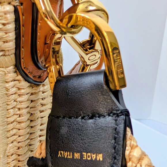 Fendi Step Out Bucket Bag Straw and Zucca Canvas Medium with Rare Strap - Picture 8 of 16
